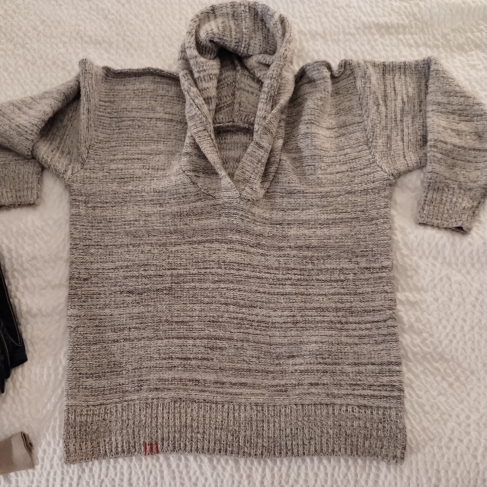 Urban Outfitters BDG Hoodie Sweater Gray Size XS